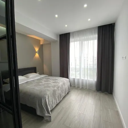Modern Executive Apartment With Prime Location Kischinau Exterior foto